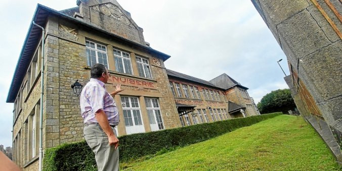 la-premiere-phase-du-chantier-de-renovation-du-college_5872526_676x338p